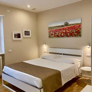 https://maison-altinia.hotelinveneto.com